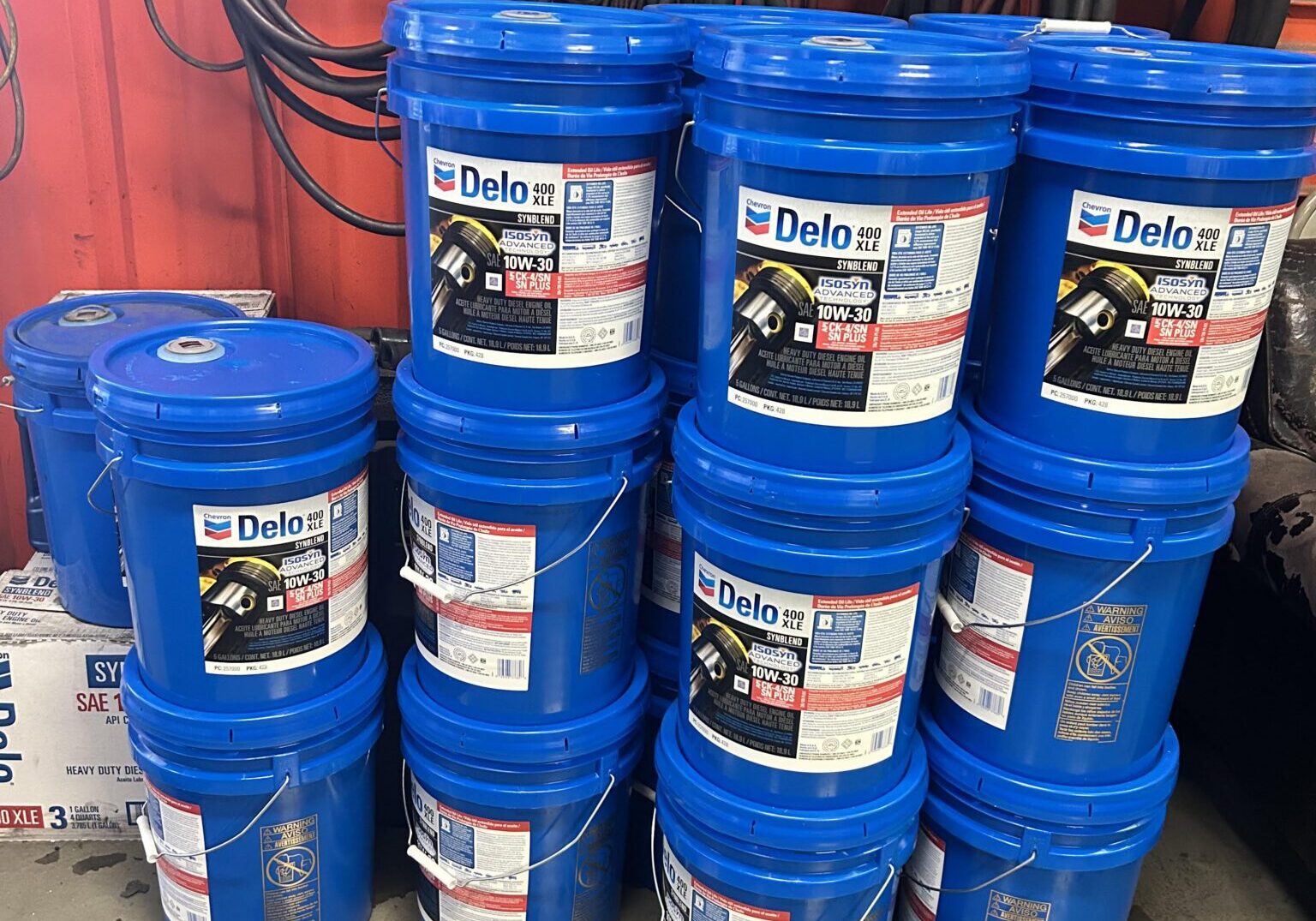 Shop oil buckets